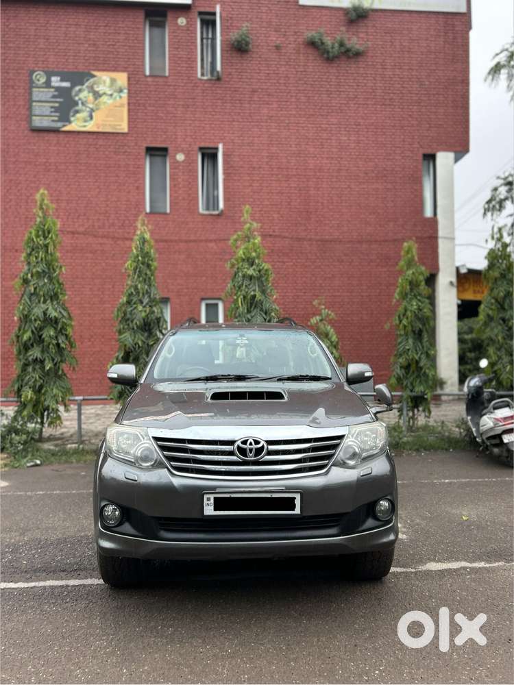 Toyota Fortuner 3.0 4x2 Automatic, 2014, Diesel