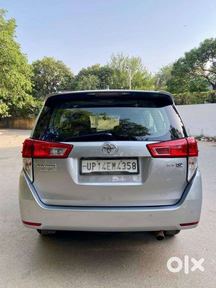 Toyota Innova Crysta 2.4 Vx Mt, 2020, Diesel