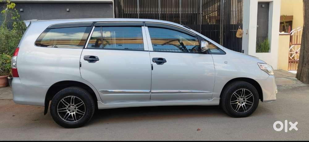 Toyota Innova 2.5 Gx 7 Str Bs-iii, 2014, Diesel