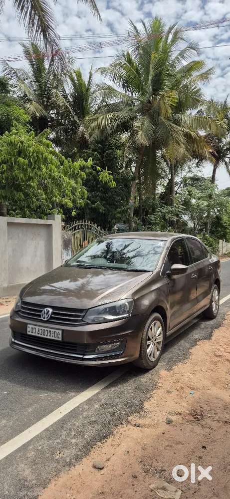 Volkswagen Vento Highline 2015 Petrol Manual