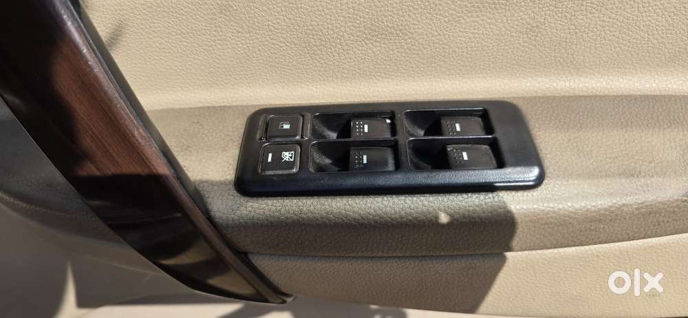 Tata Safari Dicor 2.2 Vx 4x2, 2013, Diesel