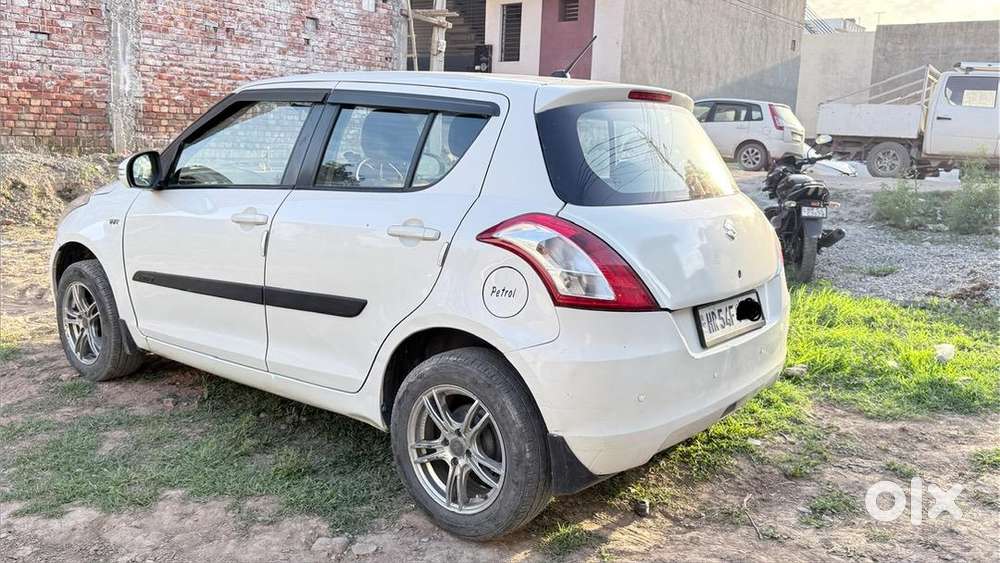 Maruti Suzuki Swift 2016 Petrol Well Maintained