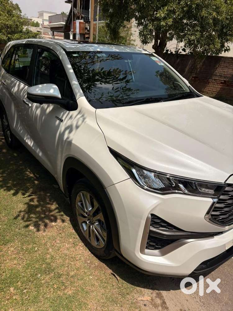 Toyota Innova Hycross Zx Hybrid 2024