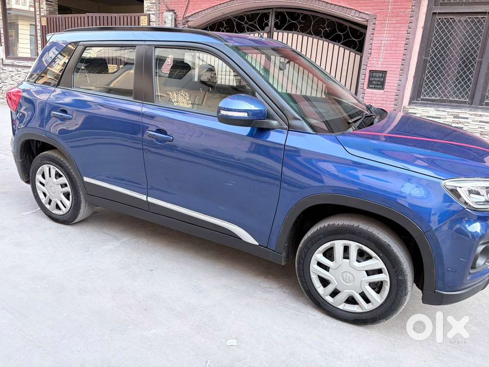 Maruti Suzuki Brezza 1.5 Vxi Smart Hybrid, 2022, Petrol