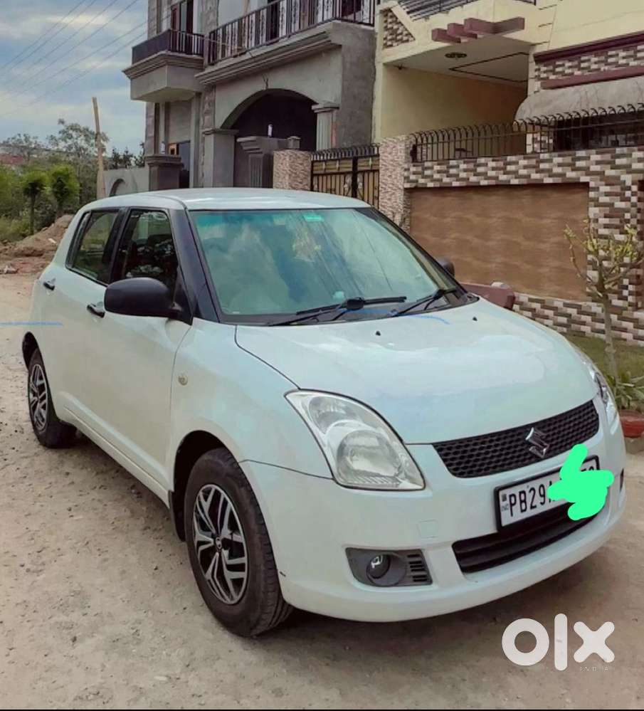 Maruti Suzuki Swift Petrol 2011