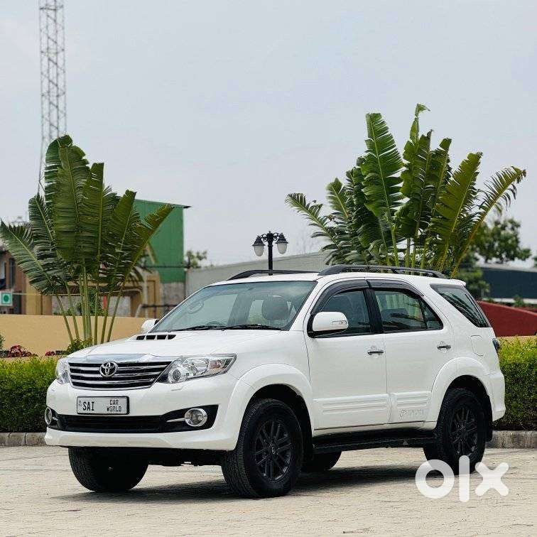 Toyota Fortuner 3.0 4x2 Automatic, 2015, Diesel