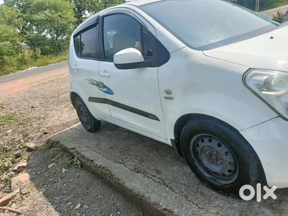 3 Gadi Hai Santro Chverlot Beat Maruti Suzuki Ritz