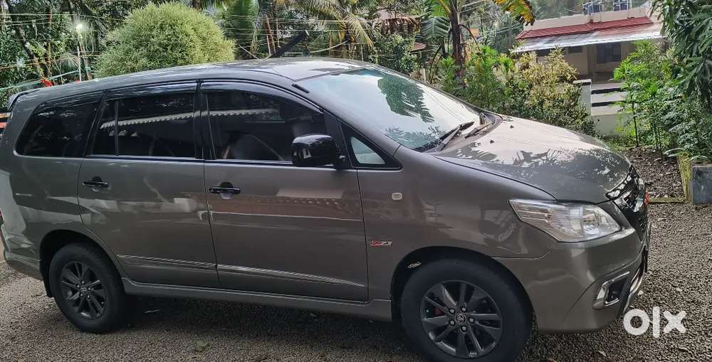 Toyota Innova 2.5 G4 2013