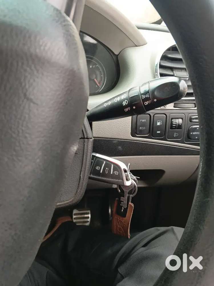 Mahindra Nuvosport 2016 Diesel 100000 Km Drive