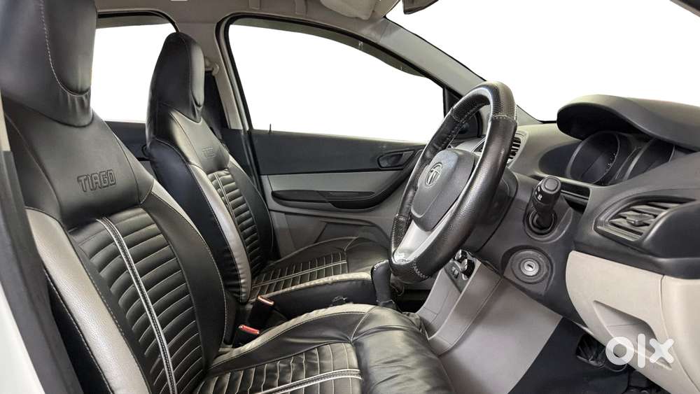 Tata Tiago Xe, 2018, Petrol