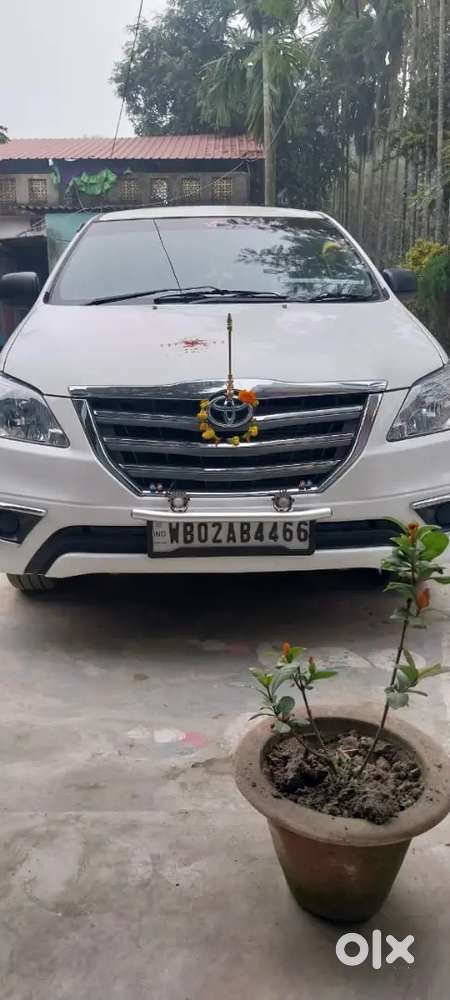 Toyota Innova  2.0  2012 Model Very Good Condition