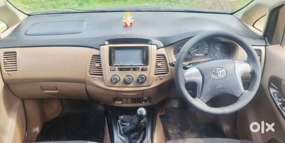 Toyota Innova 2.5 Gx 7 Str Bs-iii, 2015, Diesel