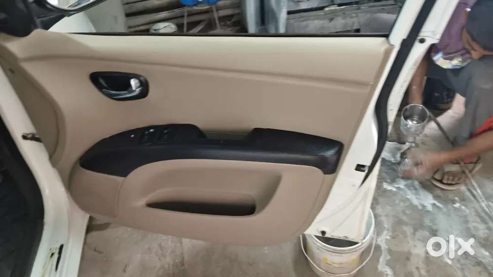 I10 Magna Petrol Cng First Owner 2028 Passing