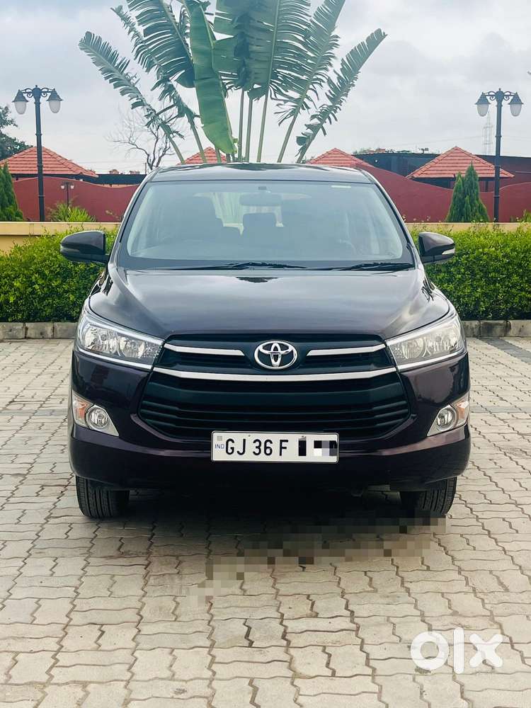 Toyota Innova Crysta 2.8 Gx At 8s, 2017, Diesel
