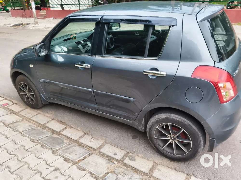 Swift Maruti 2011 Petrol Manual Passing 2031