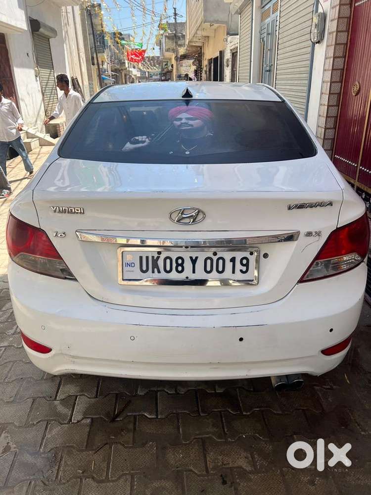 Hyundai Verna 2012 Diesel 175000 Km Driven