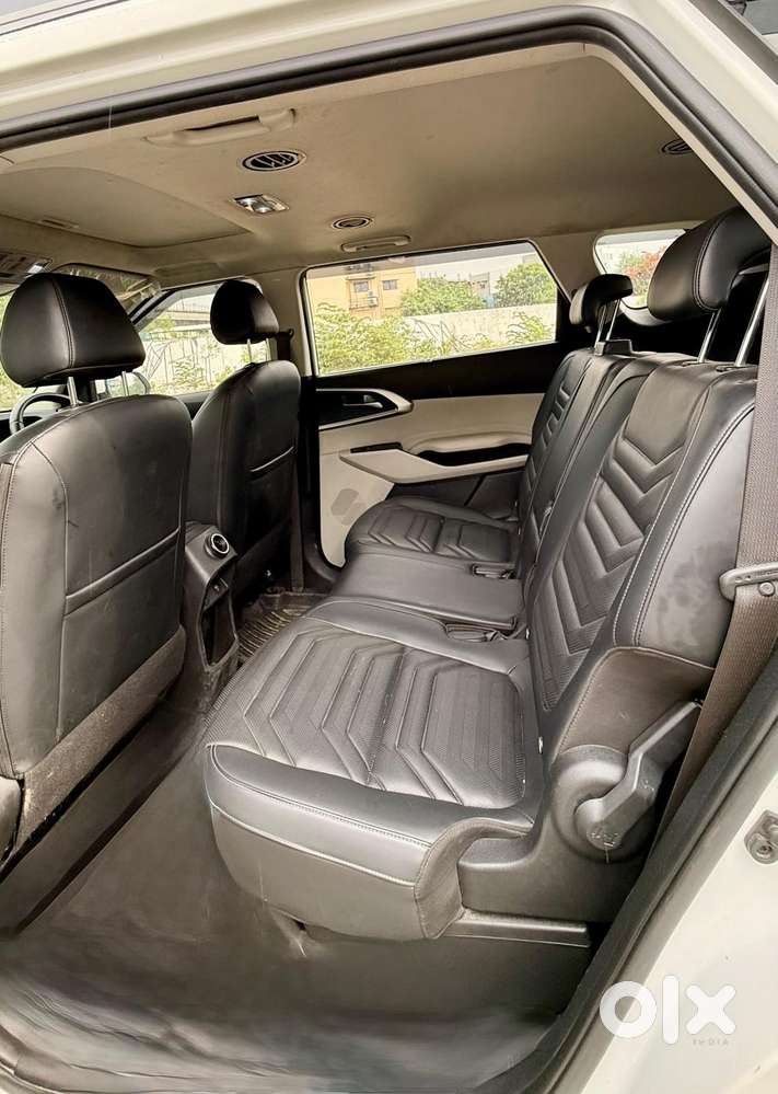 Kia Carens 1.5 Premium 7 Str, 2025, Petrol