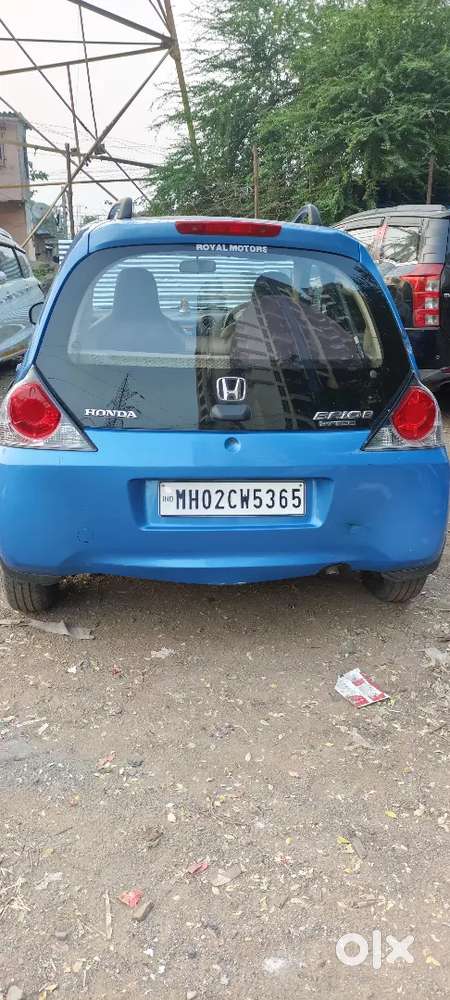 Honda Brio  2013