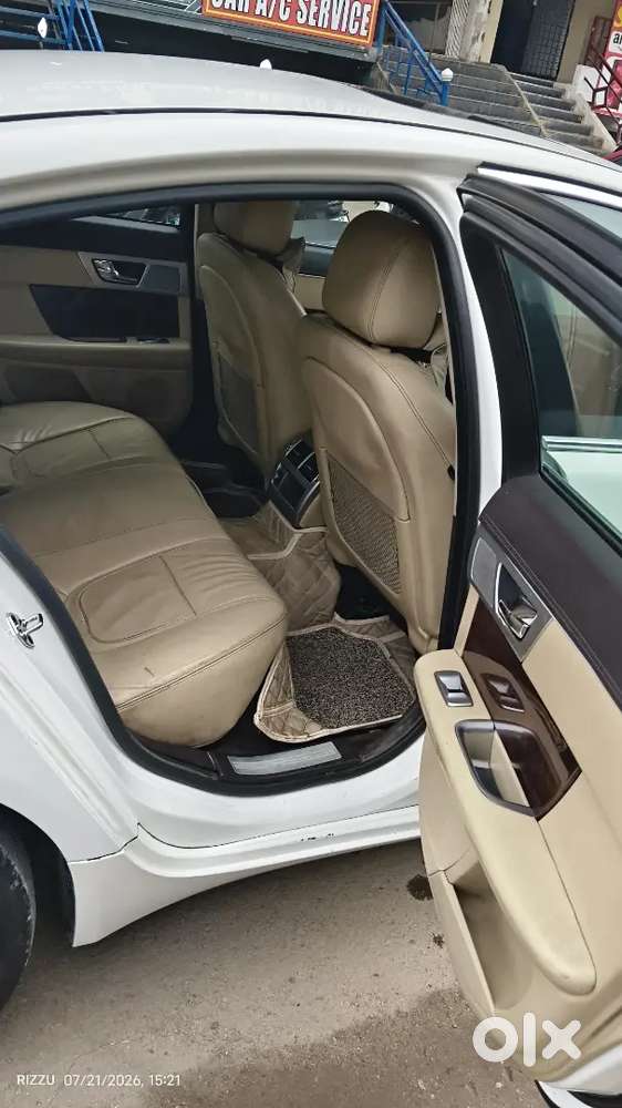 Jaguar Xfs Diesel 2012 Year