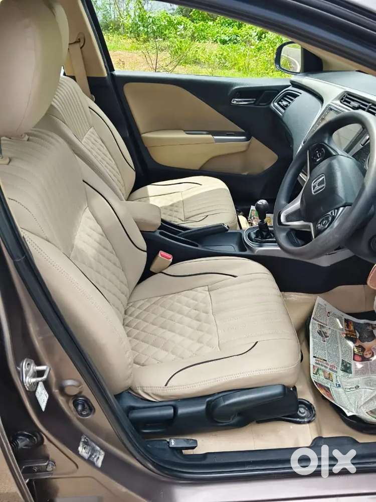 Honda City  
Model 2016