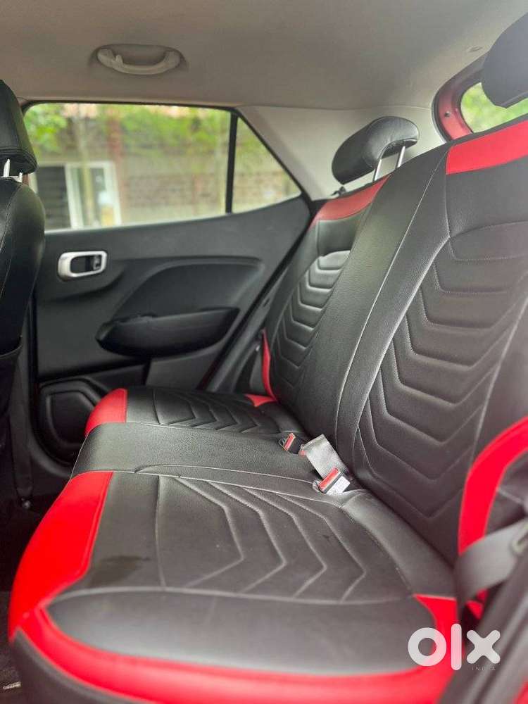 Hyundai Venue, 2022, Petrol