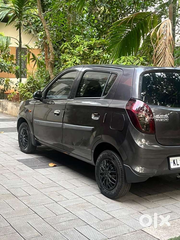 Maruti Suzuki 800 2013 Petrol Well Maintained