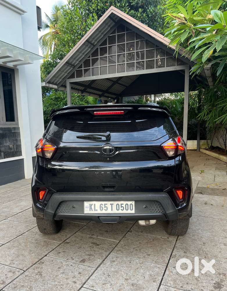 Nexon Petrol Automatic - Dark Edition (xza+o)