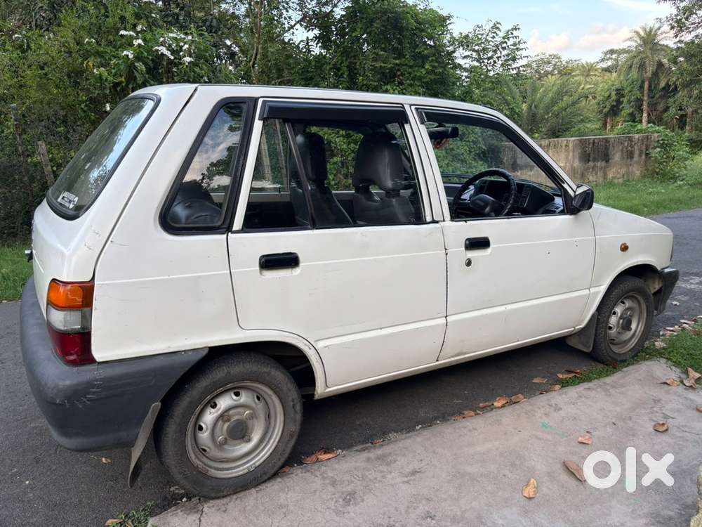 Maruti Suzuki 800 Petrol Manual 2000 Model Elegant White Color