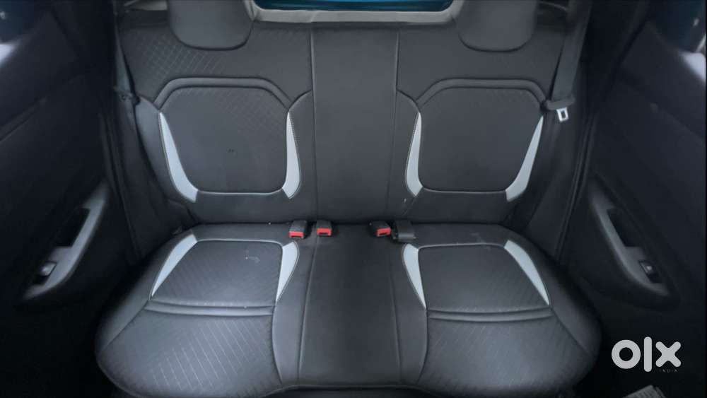 Renault Kwid 1.0 Rxt Amt, 2024, Petrol