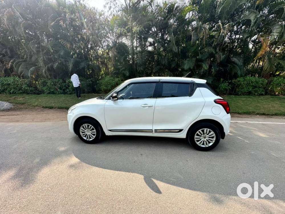 Maruti Suzuki Swift 2018 Vxi, 2022, Petrol