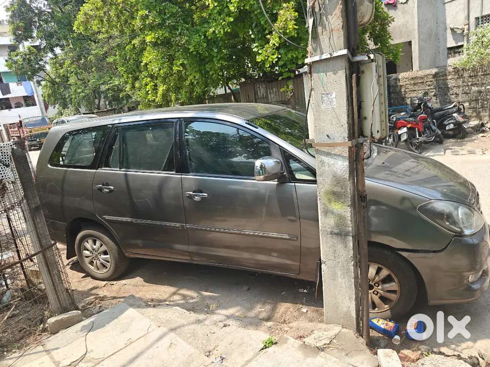 Toyota Innova 2009 Diesel 144246 Km Driven