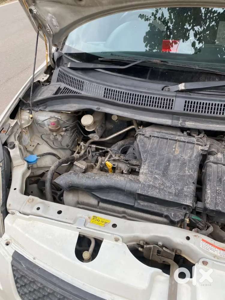 Maruti Suzuki 2011 With 75000 Km Driven Lene Wale Msg Kre