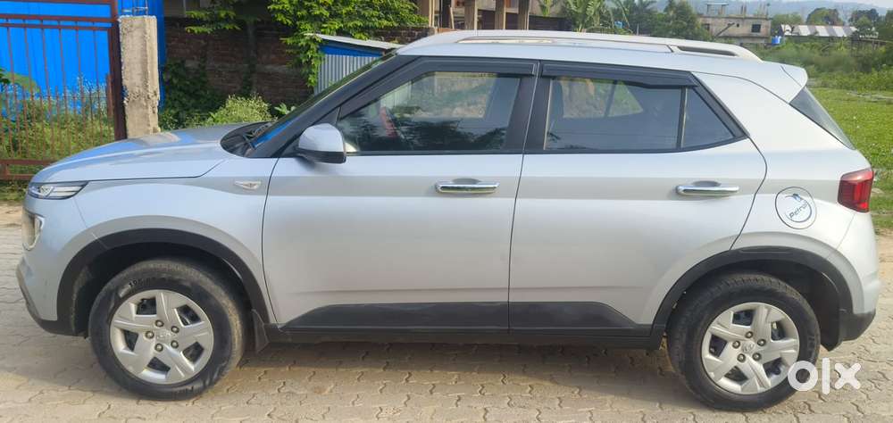 Hyundai Venue 1.2 S Plus, 2021, Petrol