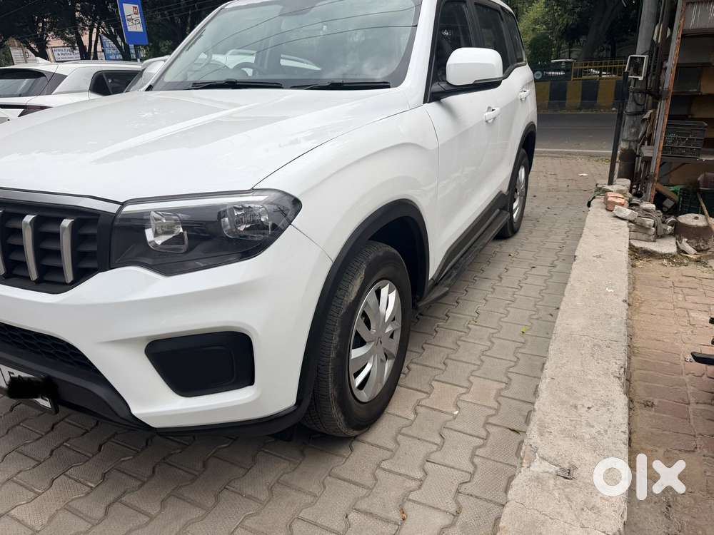 Mahindra Scorpio-n 2.2 Z6 Diesel At 7 Str, 2024, Diesel