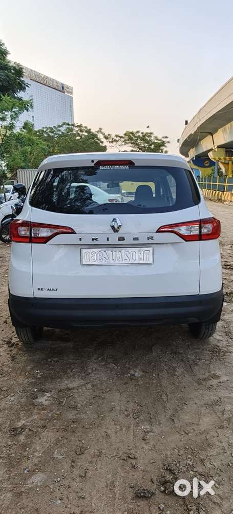Renault Triber Rxl, 2022, Petrol