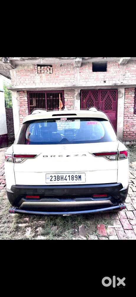 Maruti Suzuki Brezza 2023 Petrol Well Maintained