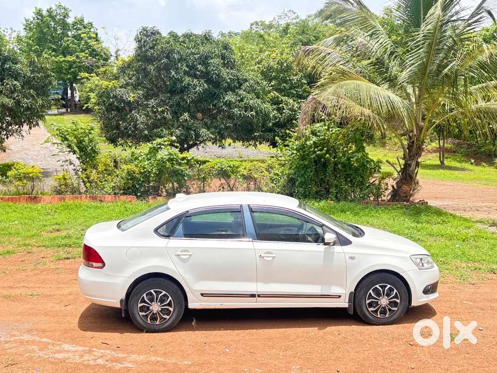 Volkswagen Vento Petrol 2011