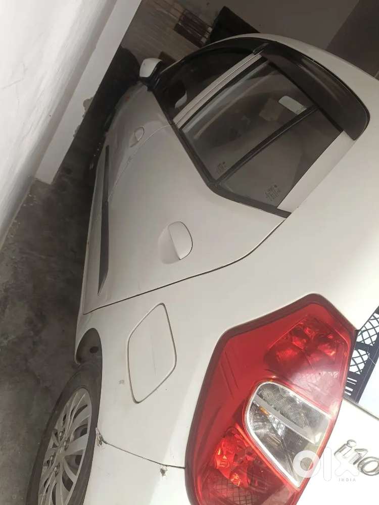 Hyundai I10 Sportz Petrol Lpg 2015