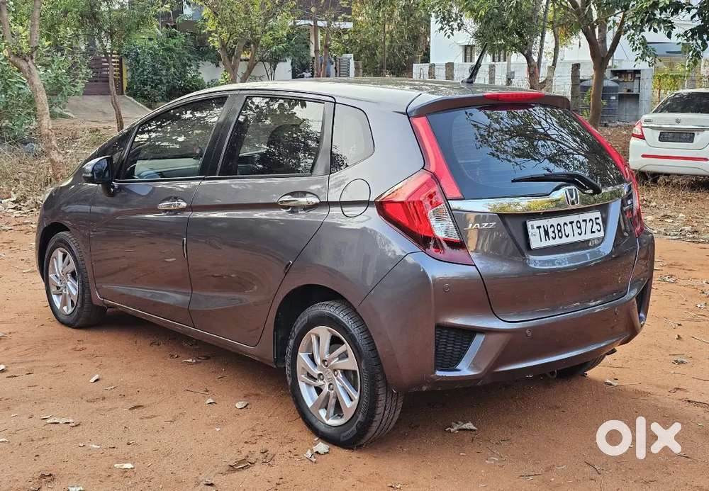 Honda Jazz 2019 Petrol Well Maintained