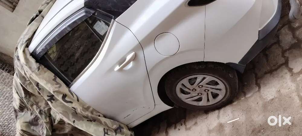 Hyundai Aura Petrol 2021