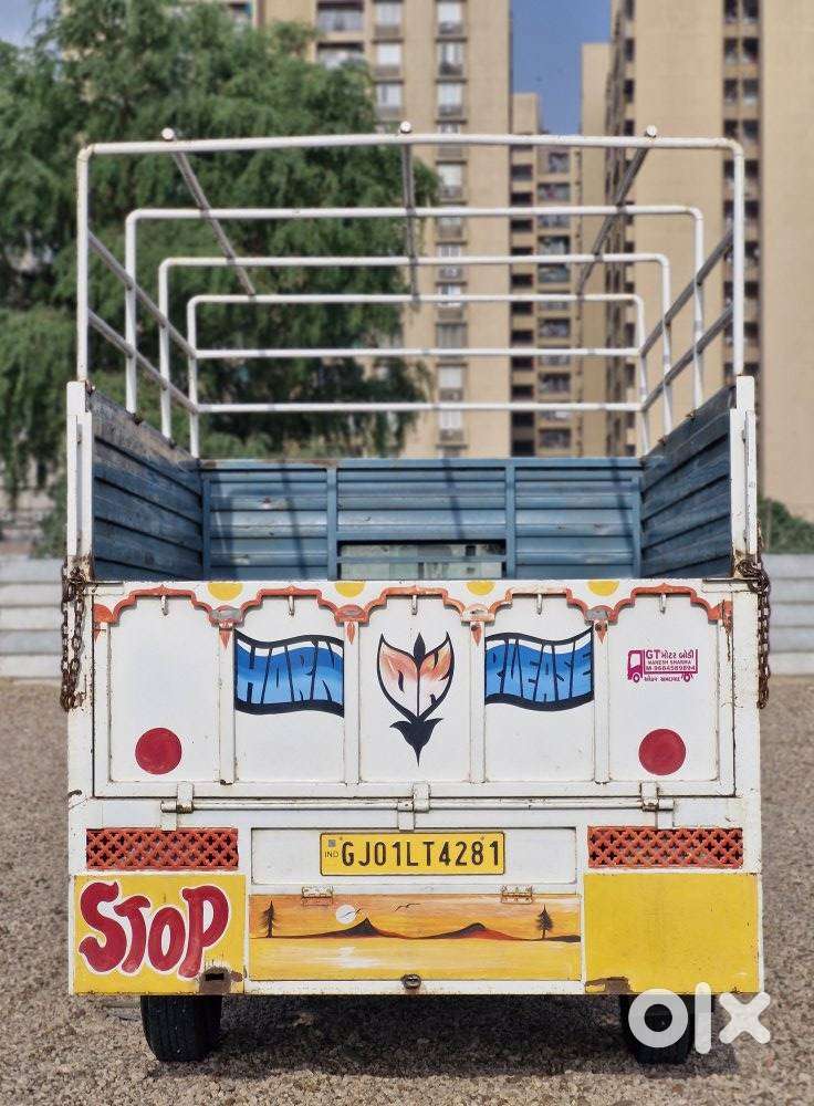 Mahindra Bolero Diz, 2024, Diesel