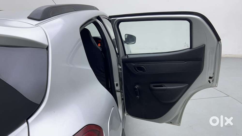 Renault Kwid 2019-ongoing 1.0 Rxt (o), 2018, Petrol