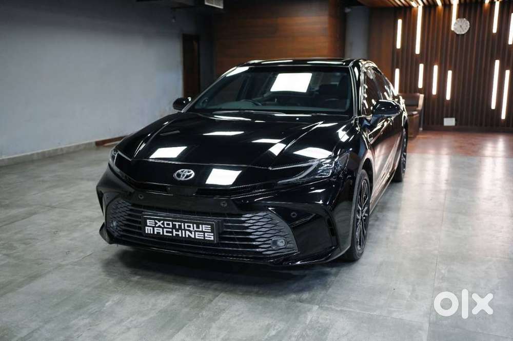 Toyota Camry 2.5 Hybrid, 2025, Petrol