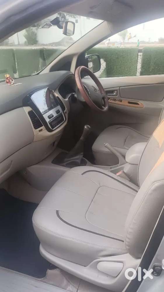 Toyota Innova 2010 Diesel 142000 Km Driven 5 Owner Well Maintained