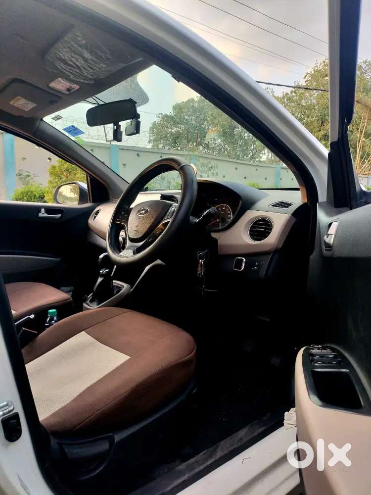Hyundai Grand I10 32000 Km Driven