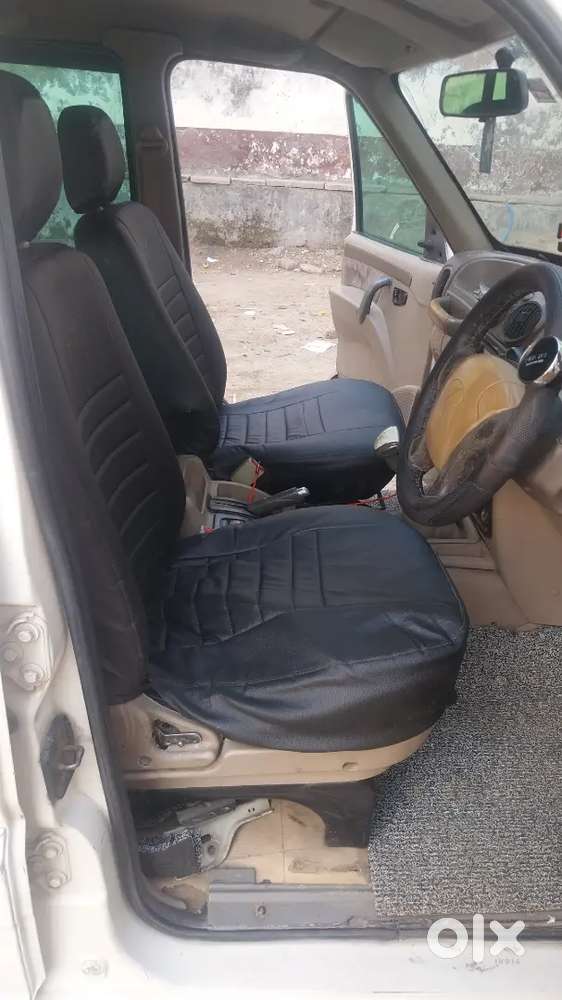 Mahindra Scorpio 2013 Diesel 200000 Km Driven