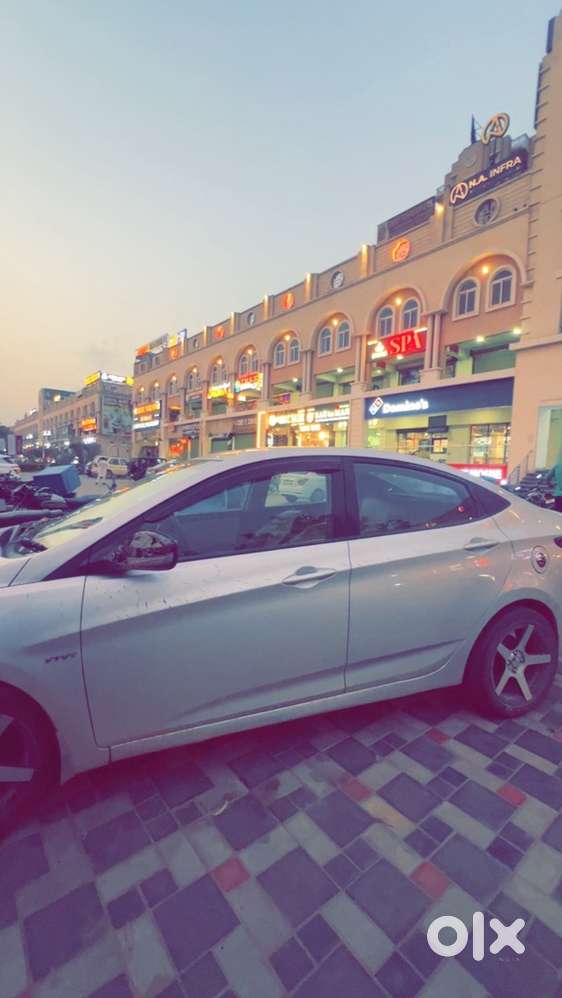 Hyundai Fluidic Verna 2011