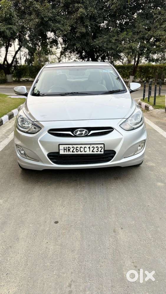 Hyundai Fluidic Verna 1.6 Vtvt Sx, 2013, Petrol