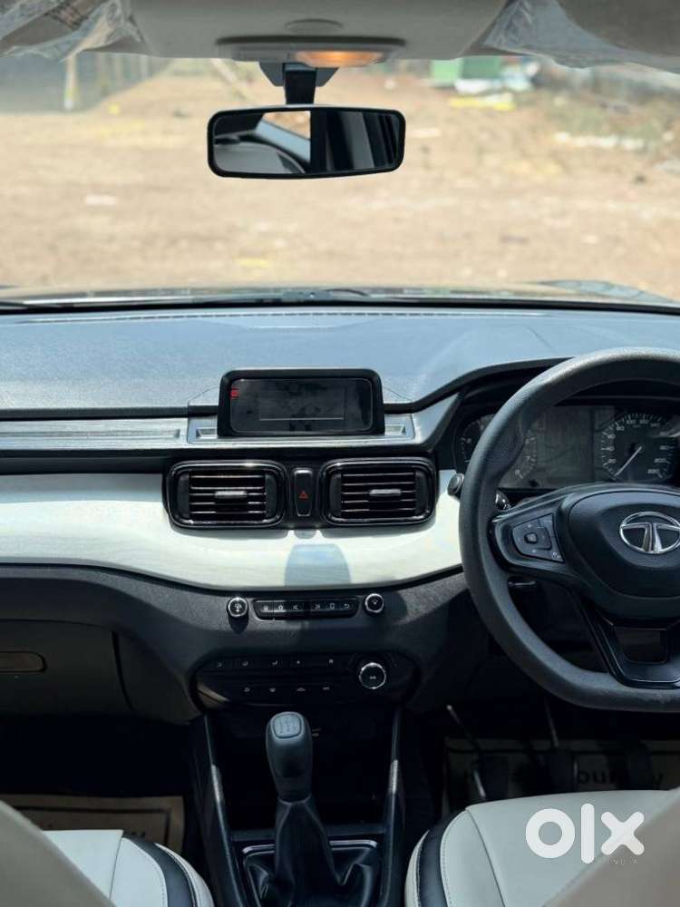 Tata Punch Pure, 2022, Petrol