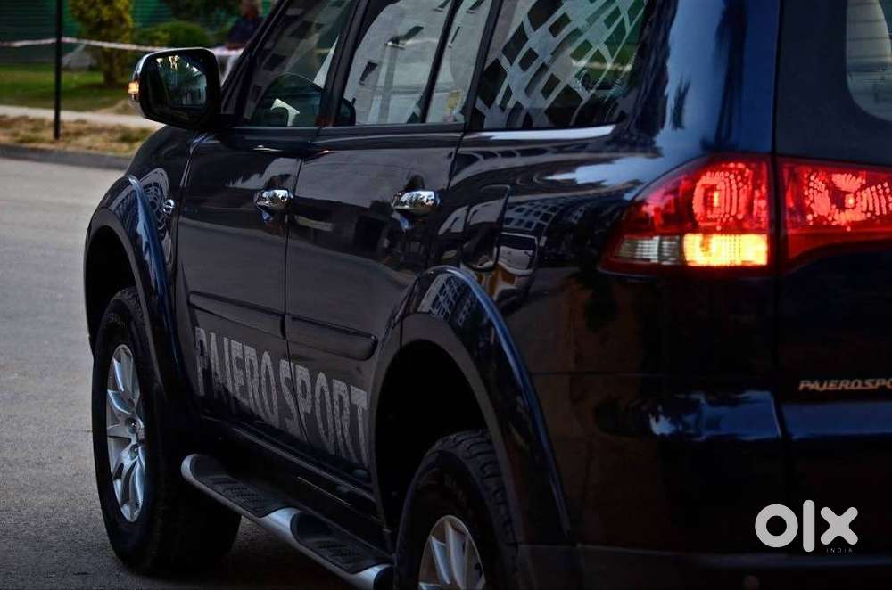 Pajero Sport 4x2 At Available